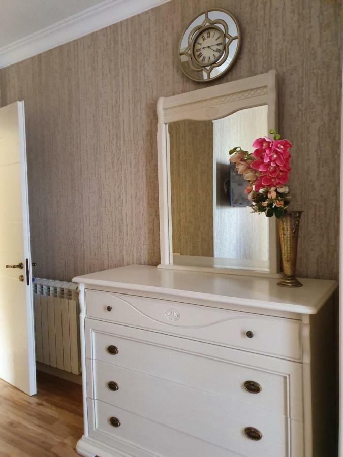 Piazza Batumi Guesthouse מראה חיצוני תמונה